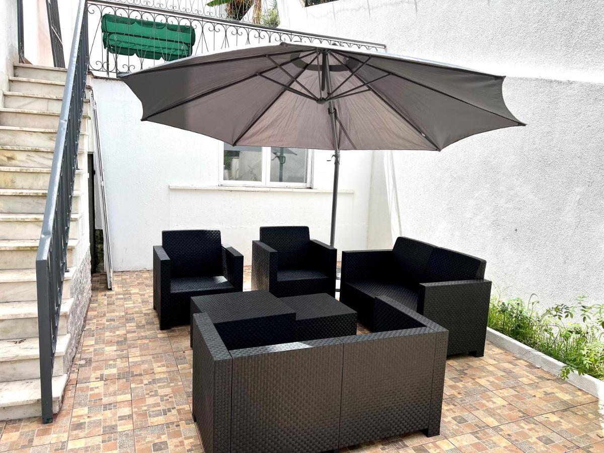 Oieras Beach Suite 2 - Large Double Room With En-Suite Bathroom And Balcony Oeiras Eksteriør billede