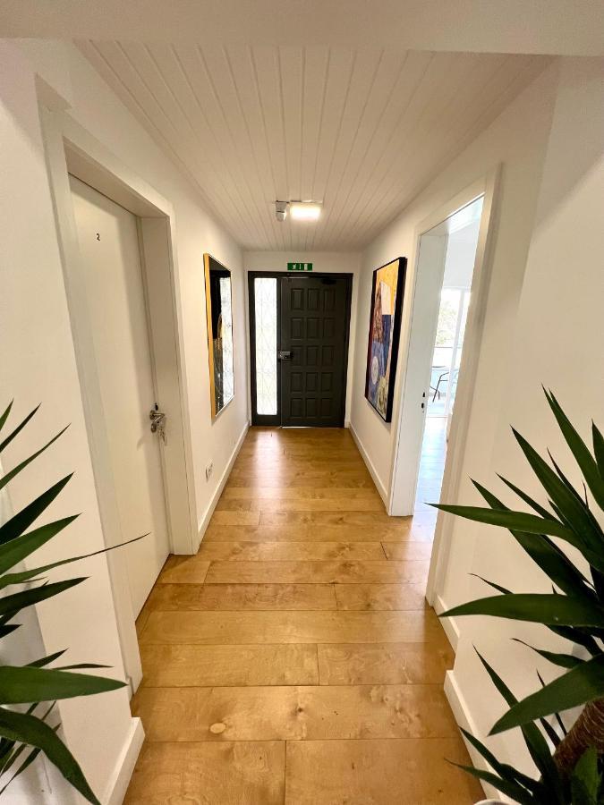 Oieras Beach Suite 2 - Large Double Room With En-Suite Bathroom And Balcony Oeiras Eksteriør billede
